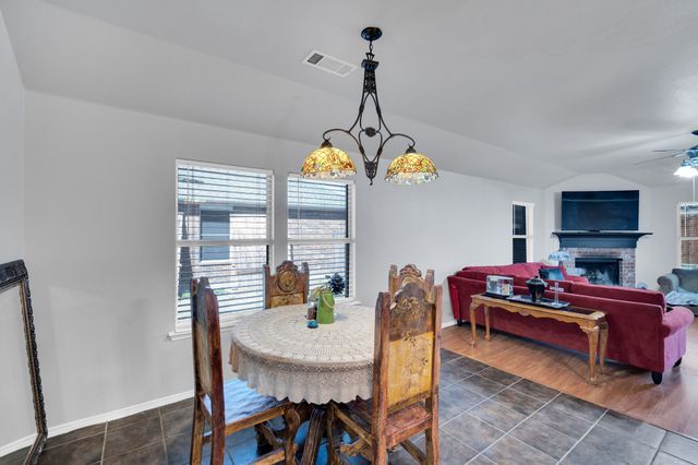 104 Coyote Run, Waxahachie, TX 75165