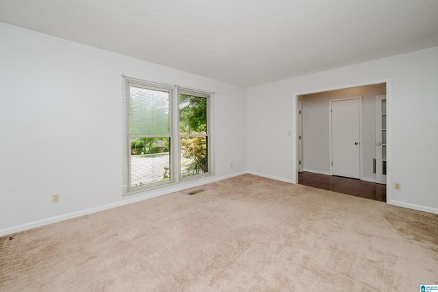 4220 SHILOH LANE, Birmingham, AL 35213
