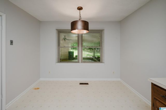4220 SHILOH LANE, Birmingham, AL 35213