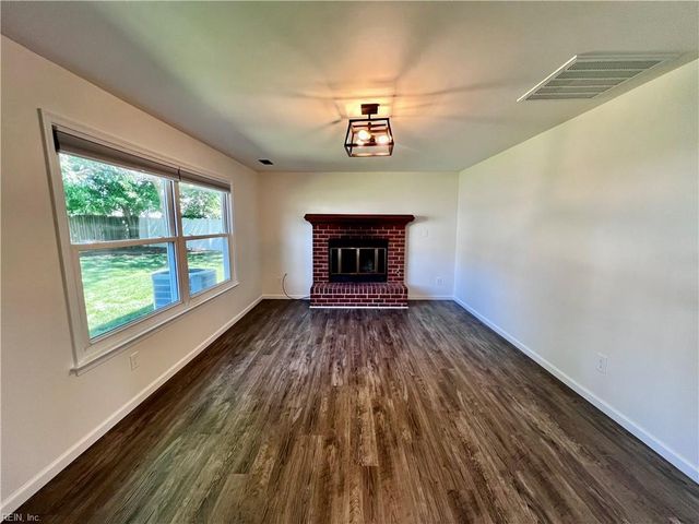 964 Wasserman DR, Virginia Beach, VA 23454