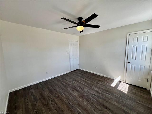 964 Wasserman DR, Virginia Beach, VA 23454