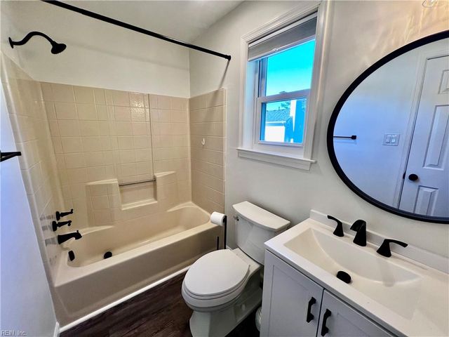 964 Wasserman DR, Virginia Beach, VA 23454