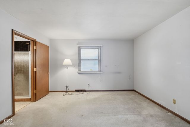 4034 S Nevermind Way S, Greenwood, IN 46142