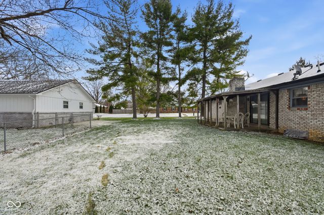 4034 S Nevermind Way S, Greenwood, IN 46142