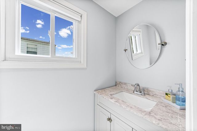 117 EDGAR AVE, Aston, PA 19014