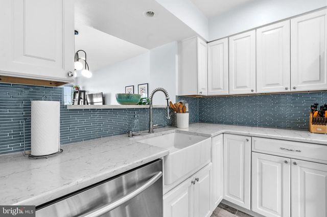 87 FENDALL AVE, Alexandria, VA 22304