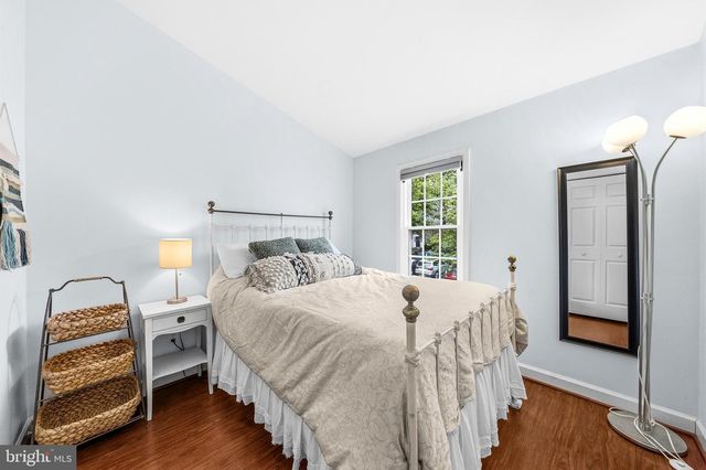 87 FENDALL AVE, Alexandria, VA 22304