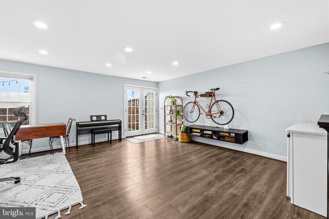 87 FENDALL AVE, Alexandria, VA 22304