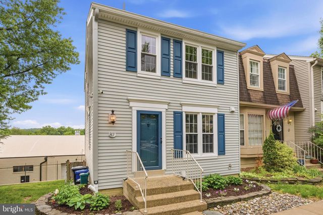 87 FENDALL AVE, Alexandria, VA 22304