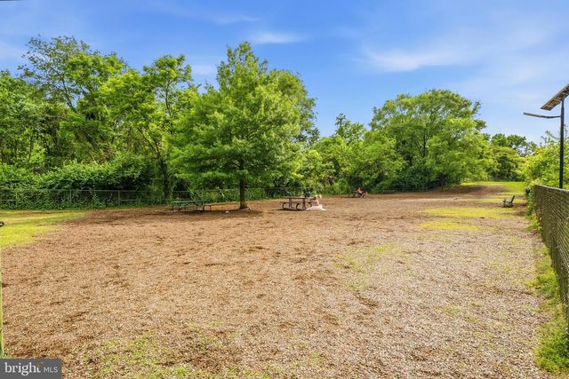 87 FENDALL AVE, Alexandria, VA 22304