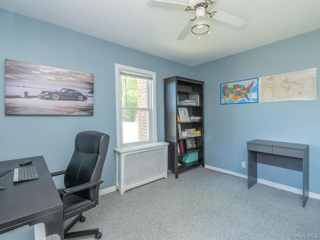 23 Phillips Road, Glen Cove, NY 11542