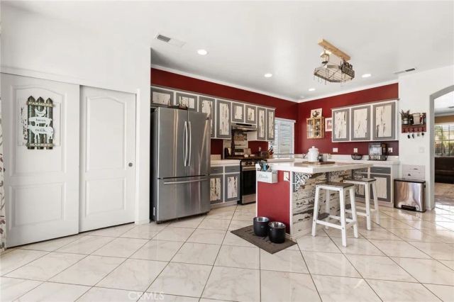 1169 Broadway, Hemet, CA 92545
