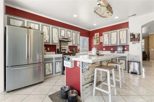 1169 Broadway, Hemet, CA 92545