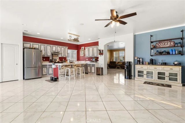 1169 Broadway, Hemet, CA 92545