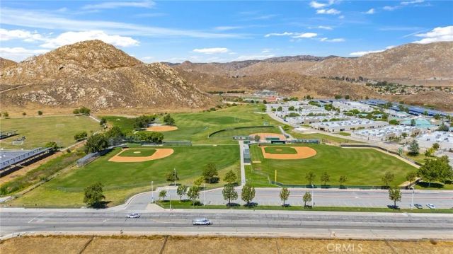 1169 Broadway, Hemet, CA 92545