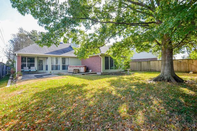 3202 Shadowchase Court, Houston, TX 77082