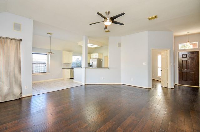 3202 Shadowchase Court, Houston, TX 77082