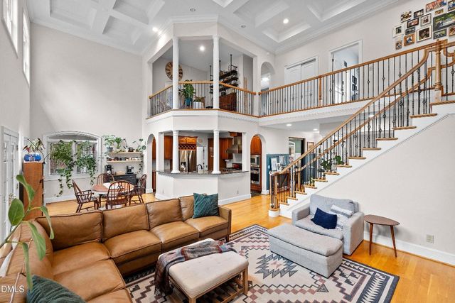 11 Grey Oak Court, Pittsboro, NC 27312