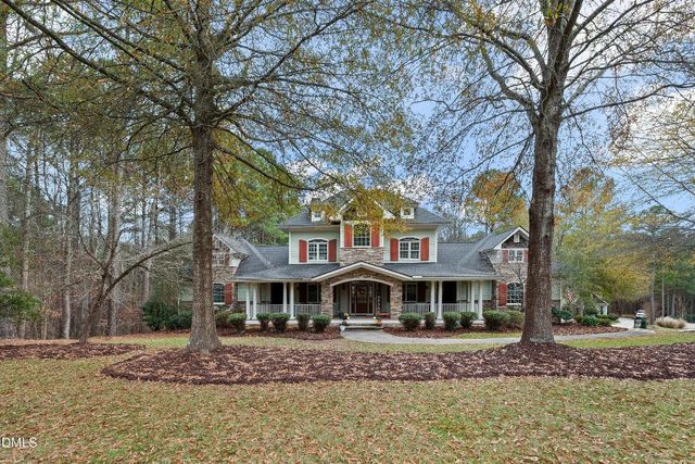 11 Grey Oak Court, Pittsboro, NC 27312