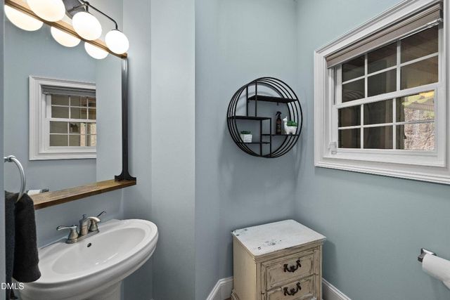 11 Grey Oak Court, Pittsboro, NC 27312