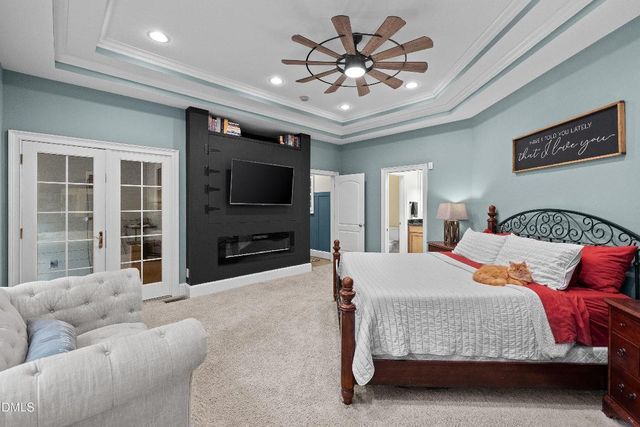 11 Grey Oak Court, Pittsboro, NC 27312