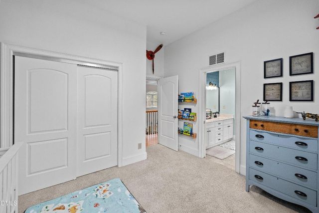 11 Grey Oak Court, Pittsboro, NC 27312