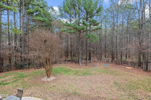 11 Grey Oak Court, Pittsboro, NC 27312