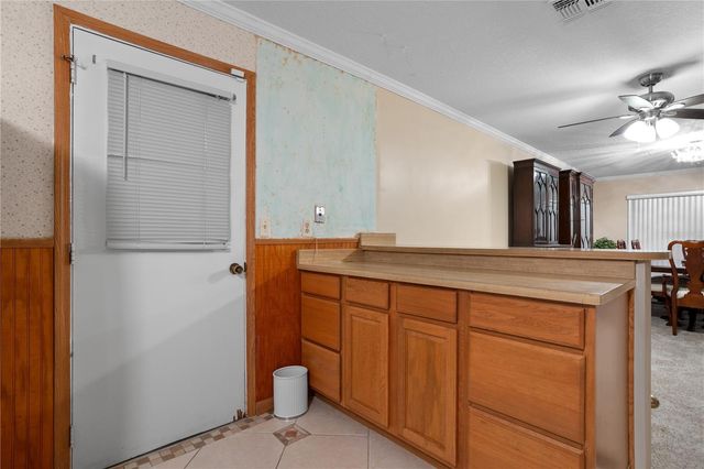 10105 CROWN COURT, Orlando, FL 32821