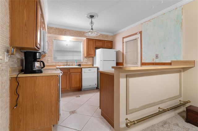 10105 CROWN COURT, Orlando, FL 32821