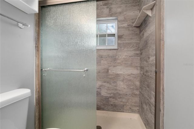 10105 CROWN COURT, Orlando, FL 32821