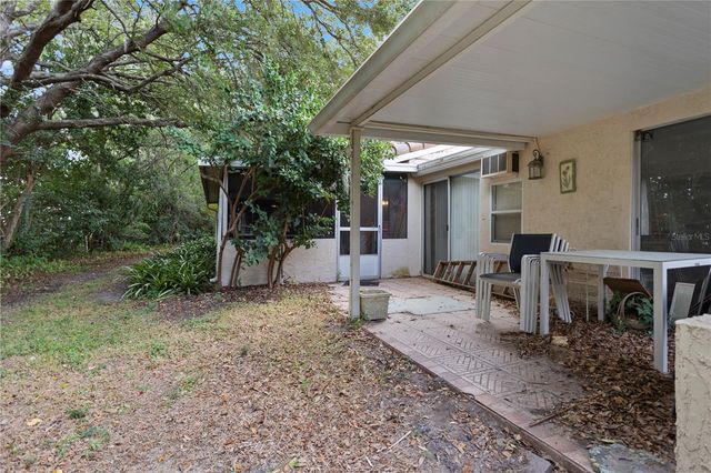 10105 CROWN COURT, Orlando, FL 32821