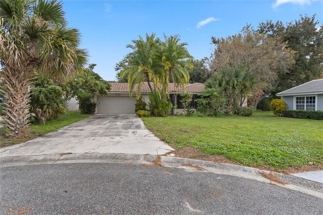 10105 CROWN COURT, Orlando, FL 32821