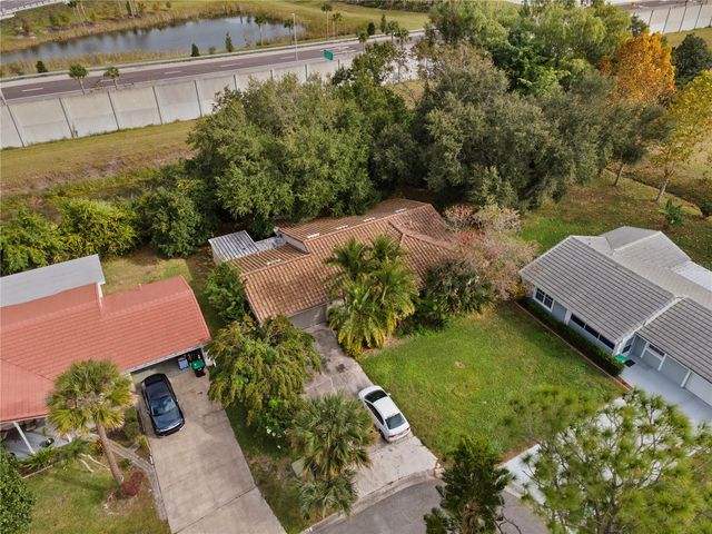 10105 CROWN COURT, Orlando, FL 32821