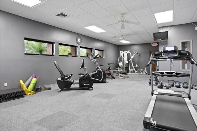 10105 CROWN COURT, Orlando, FL 32821