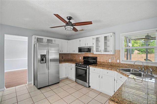 4064 Longford Drive NE, Marietta, GA 30066