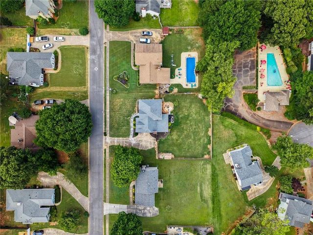 4064 Longford Drive NE, Marietta, GA 30066