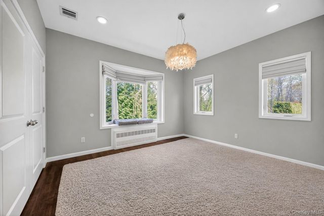 2 Greg Sikorsky Drive, Monsey, NY 10952