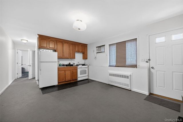 2 Greg Sikorsky Drive, Monsey, NY 10952