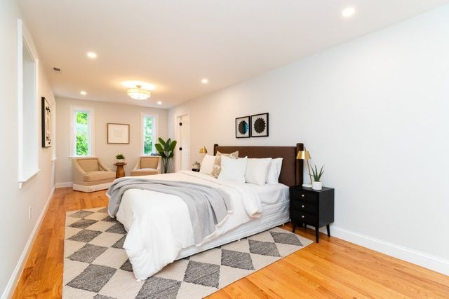 22 Bellevue St 2, Boston, MA 02132