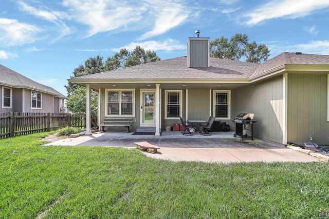 4142 Taneil DR, Manhattan, KS 66502