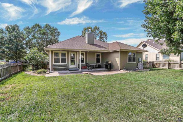 4142 Taneil DR, Manhattan, KS 66502