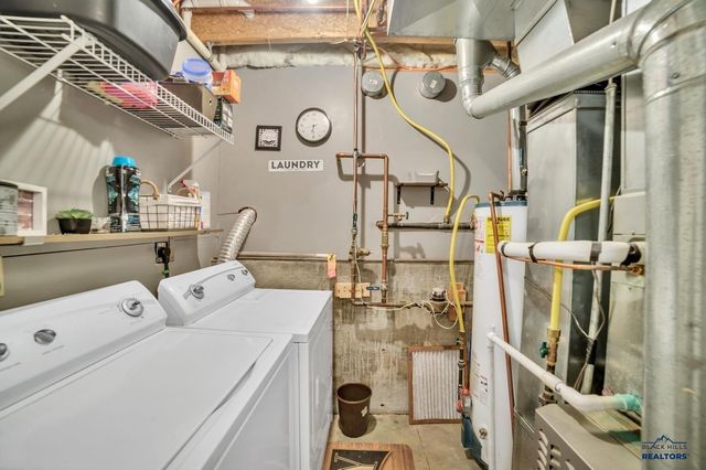 7205 MANCHESTER, Summerset, SD 57717