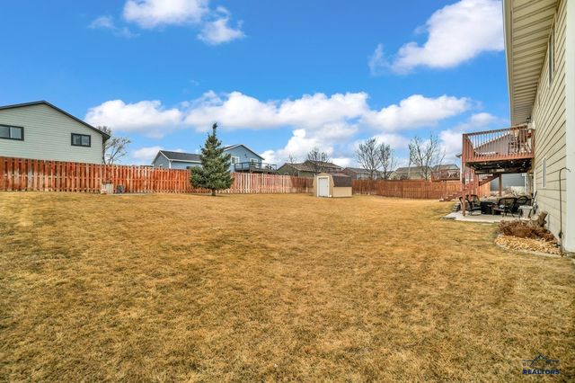 7205 MANCHESTER, Summerset, SD 57717