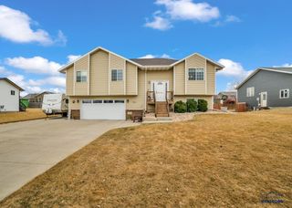 7205 MANCHESTER, Summerset, SD 57717