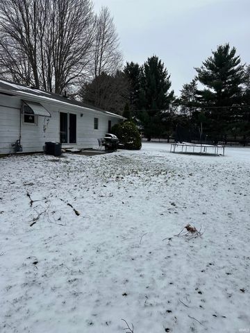 52519 County Road 35, Bristol, IN 46507