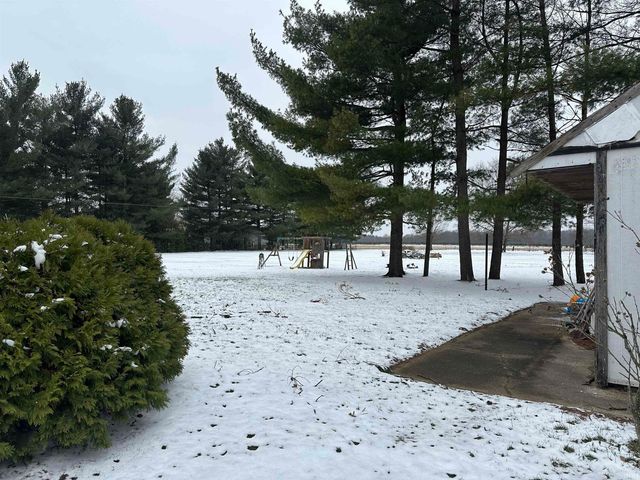 52519 County Road 35, Bristol, IN 46507