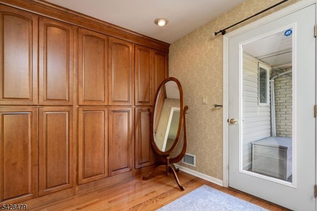 55 Janelle Ct, Bedminster Twp., NJ 07921