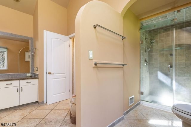 55 Janelle Ct, Bedminster Twp., NJ 07921