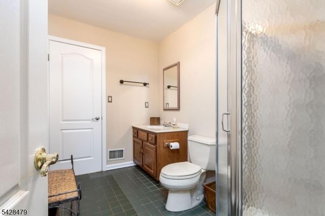 55 Janelle Ct, Bedminster Twp., NJ 07921