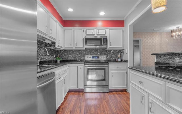 6407 Duquesne PL, Virginia Beach, VA 23464